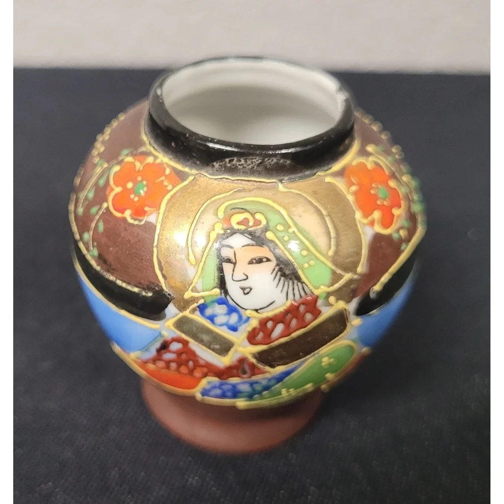 Vintage 1950s-1960s Japanese Satsuma-style Miniature Hand-painted Bud Vase
